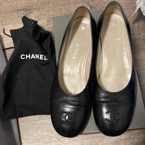 Vintage Chanel Ballet flat